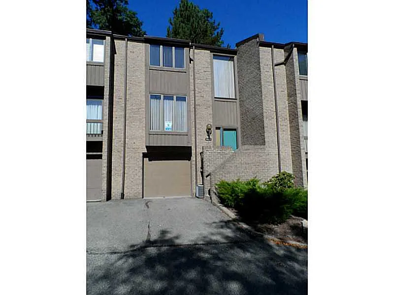 522 Dogwood Ct photo 1