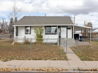 2400 E 9th St, Cheyenne, WY 82001