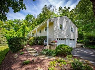 30 Quincy Rd, Putnam Valley, NY 10579