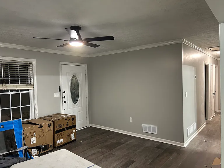216 E Richardson St — Photo 2