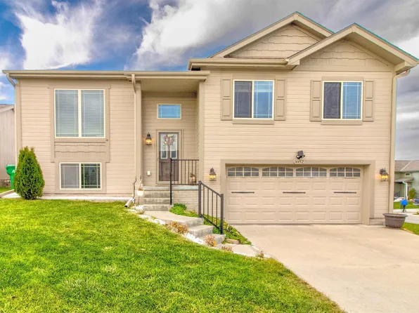 14452 Craig St, Bennington, NE 68007