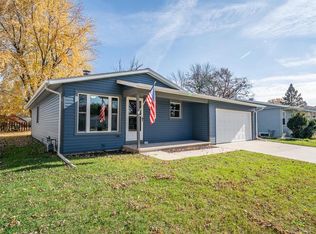 2400 Minerva St, Oshkosh, WI 54901