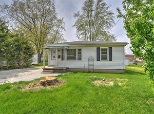 1311 N Woodlawn Ave, Decatur, IL 62526