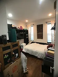 Rented by City Prime Commercial Realty 