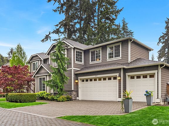 2nd image of 8718 124TH Avenue NE
