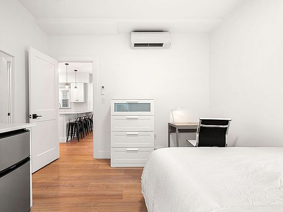 3rd image of 90 Forbes St #2-A