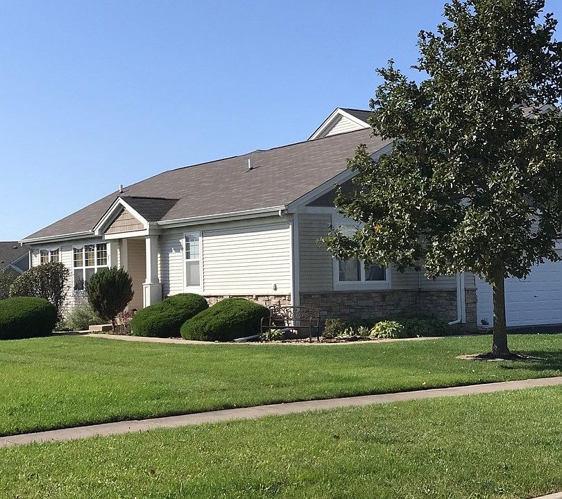 1st image of 632 Schubert St