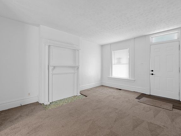 5th image of 115 W Park Ave #115