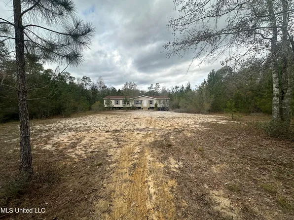 27 Blundell Rd, Perkinston, MS 39573