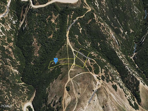 4th image of 111 N Eagle Ridge Dr