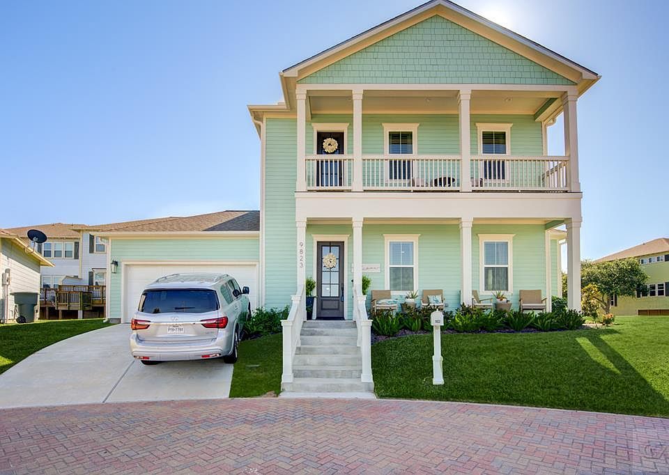 1st image of 9823 Tulum Ct