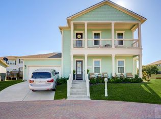 9823 Tulum Ct, Galveston, TX 77554