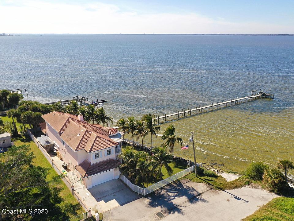 1st image of 160 Crescent Beach Dr