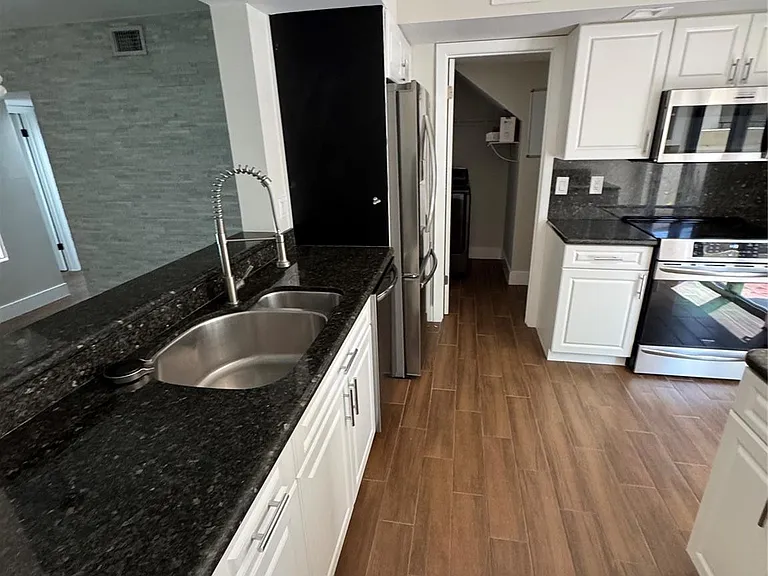 7741 La Mirada Dr — Photo 13