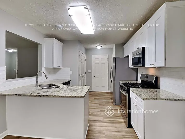 128 Goldleaf Dr — Photo 7