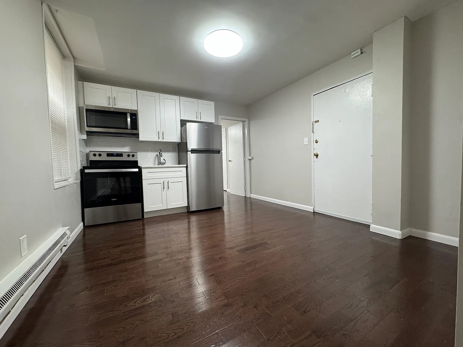 1 bed, 650 sqft, $1,895 — Photo 2