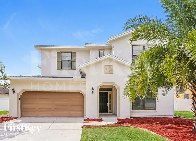 721 Reflection Cove Rd E — Photo 1