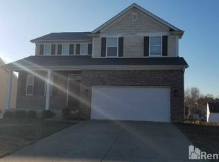 10113 Hornbeam Blvd, Louisville, KY 40228