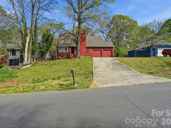 12023 Rock Canyon Dr, Charlotte, NC 28226