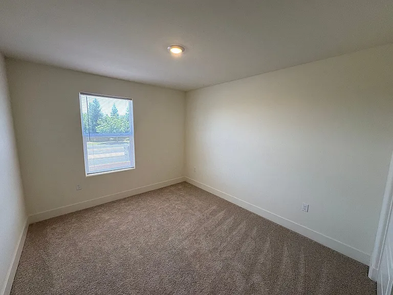 4005 W Babcock Ave — Photo 26