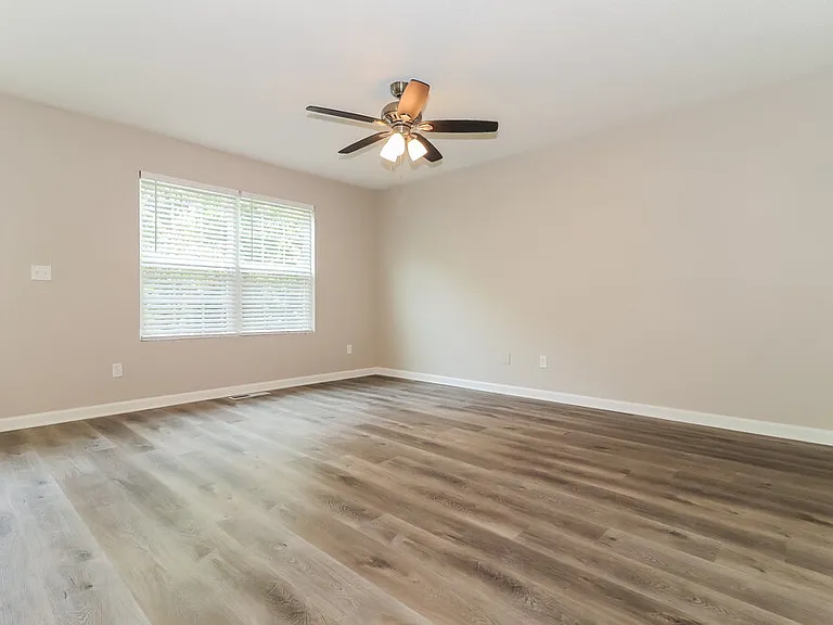 81 Middlebrook Dr — Photo 9