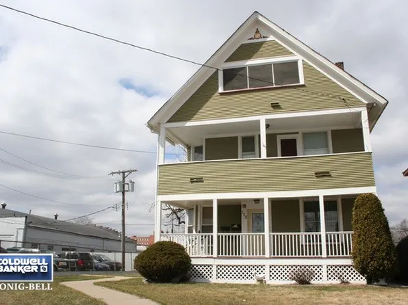 173 S Lake St, Aurora, IL 60506