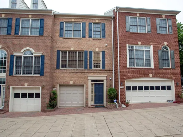 1132 N Vernon St, Arlington, VA 22201