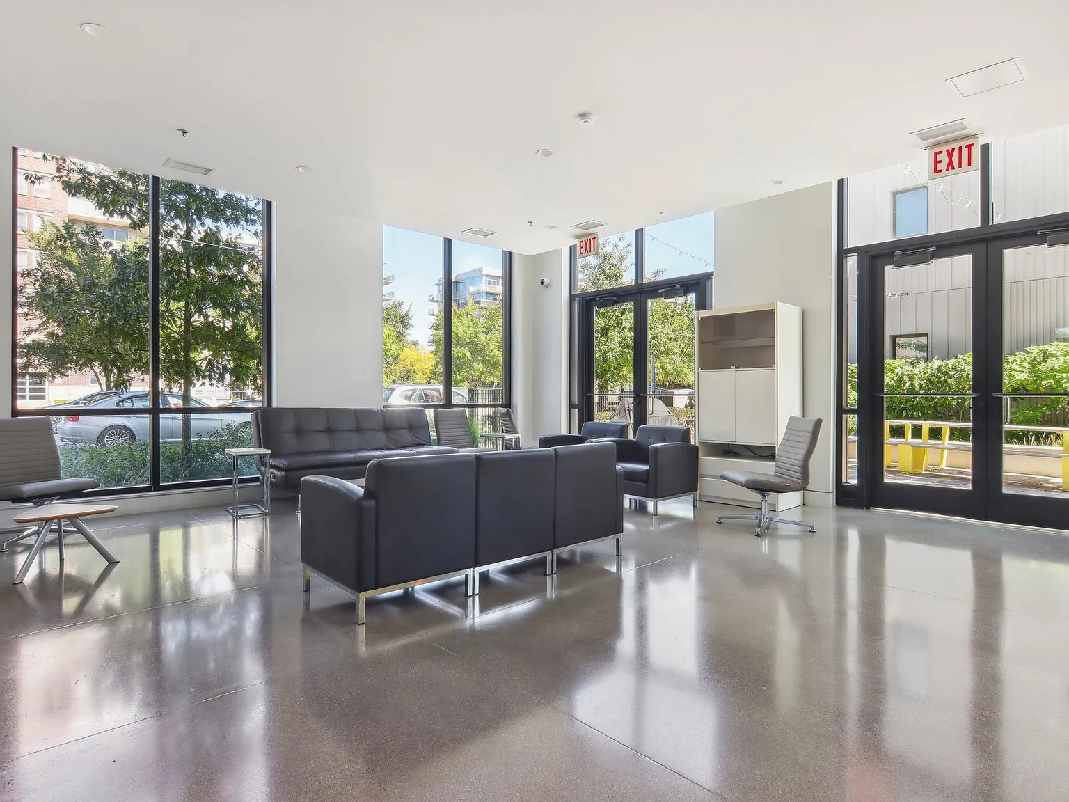 551 Elm at Parkside — Photo 3