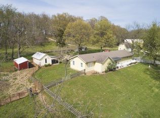 7662 N Farm Road 9, Ash Grove, MO 65604
