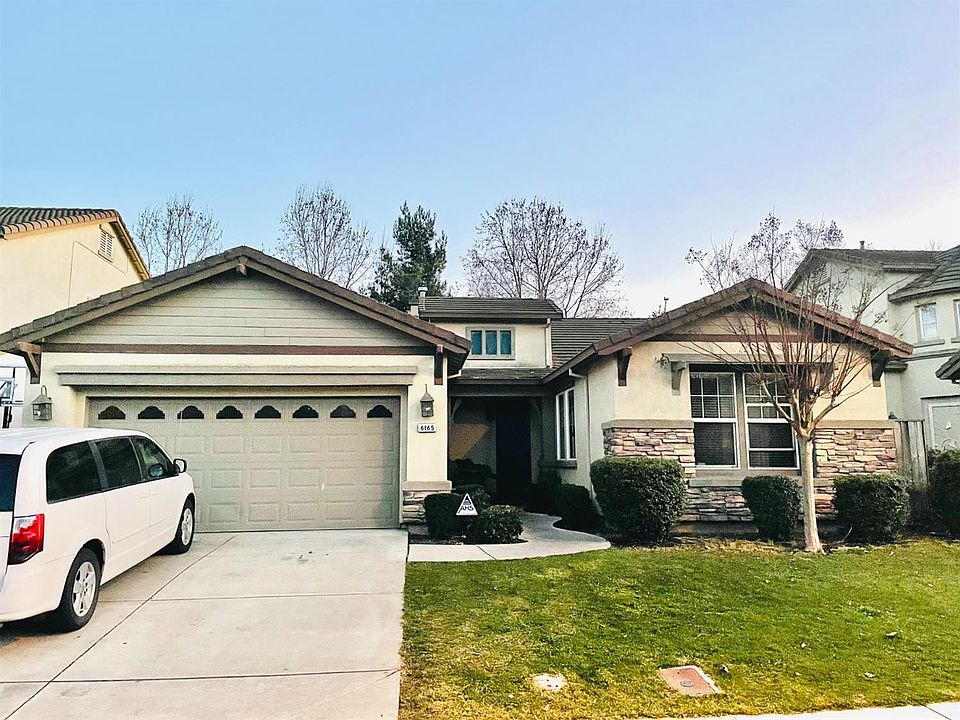 1st image of 6165 Silver Oak Cir