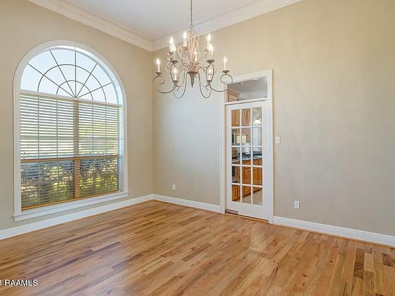 3rd image of 501 Santa Anita Dr