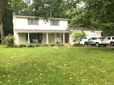 5110 Belsay Rd, Grand Blanc, MI, 48439