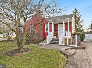 2 Harmon Rd, Mount Holly, NJ 08060