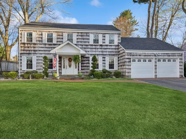 21 Downing Avenue, Sea Cliff, NY 11579