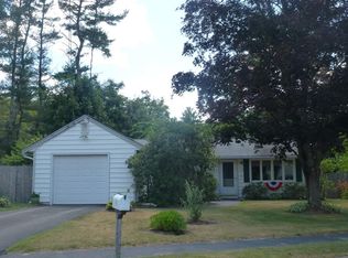 13 Pine Tree Dr, Middleboro, MA 02346