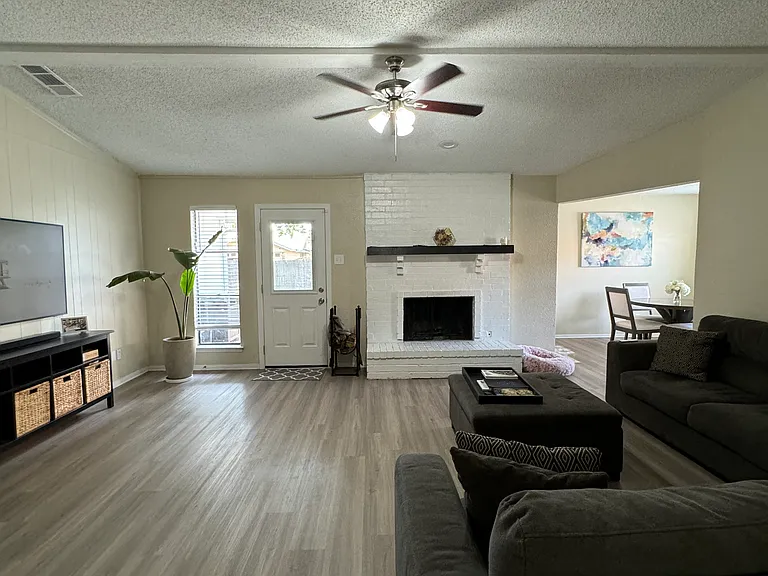 1317 Westpark Dr — Photo 14