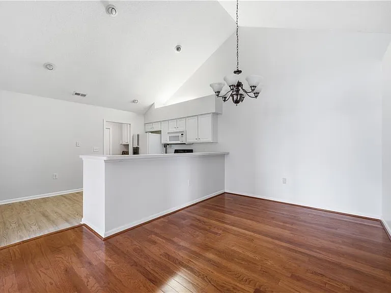 19108 Harvest Ridge Ln #19 — Photo 7