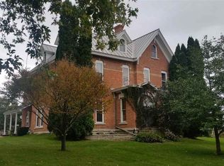 404 N Melden St, Calmar, IA 52132