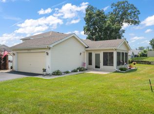 2251 Deerpath Dr W, Schererville, IN 46375