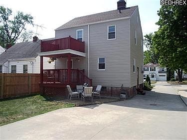 5th image of 26201 Shoreview Ave
