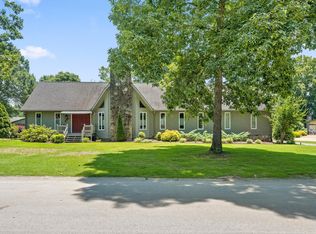 308 Masters Rd, Hixson, TN 37343