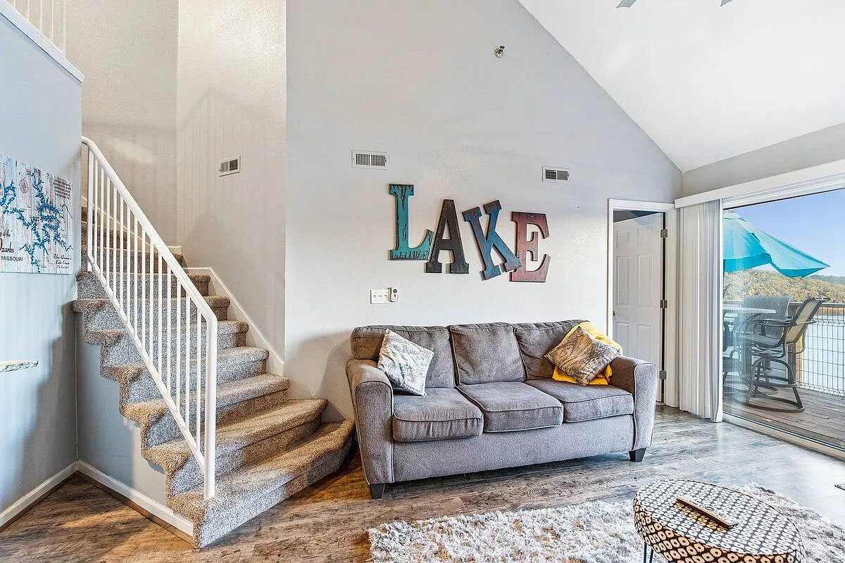 4 bed, 1629 sqft, $2,250 — Photo 3