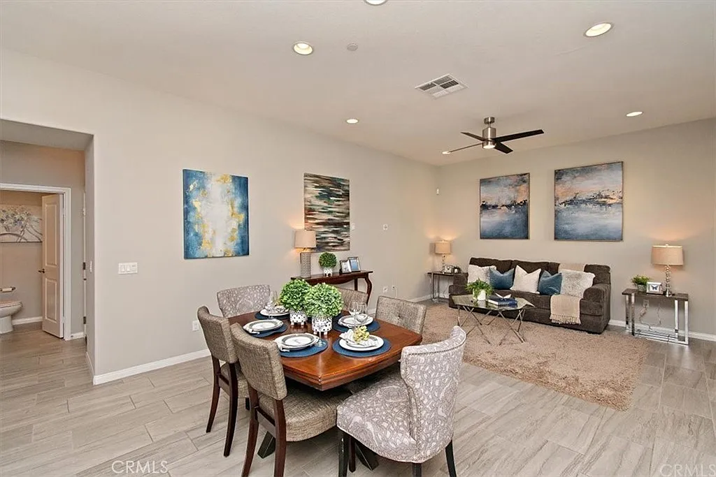 4 bed, 3.5 bath, 1912 sqft, $4,900 — Photo 4