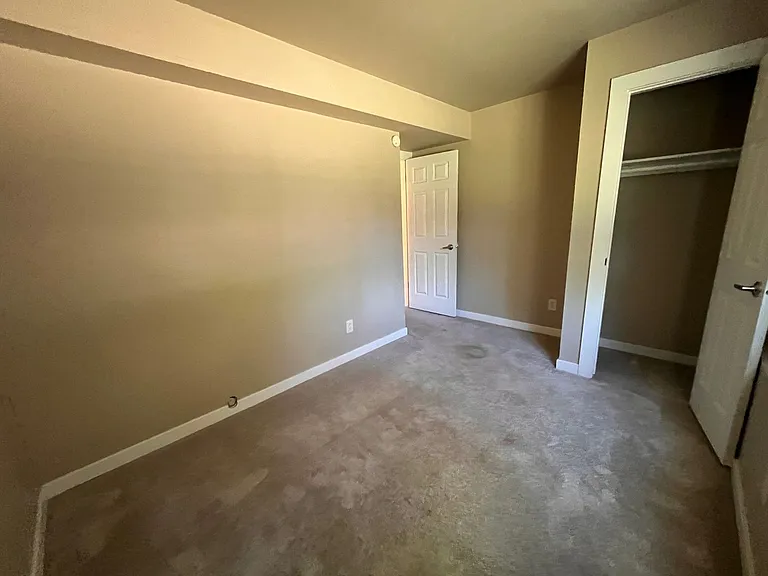 412 Albion Way — Photo 14