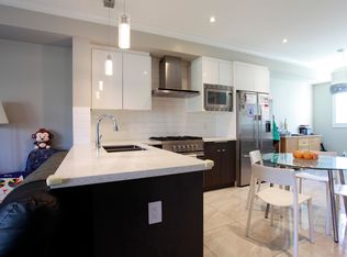 9560 Alexandra Rd, Richmond, BC V6X 1C5