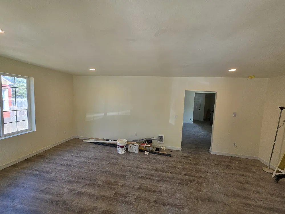 3 bed, 1560 sqft, $2,500 — Photo 2
