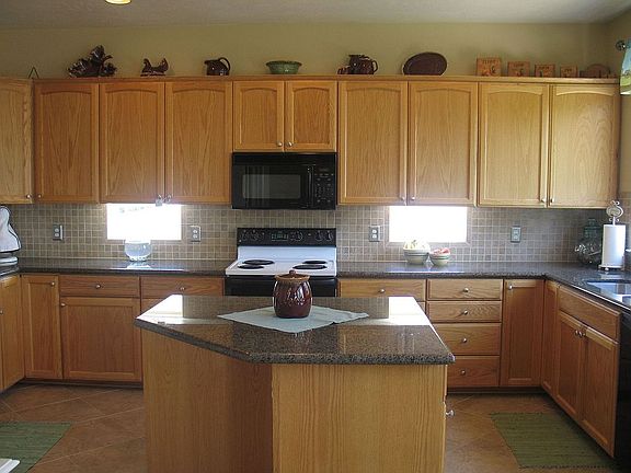 Beautiful Granite Kitchen