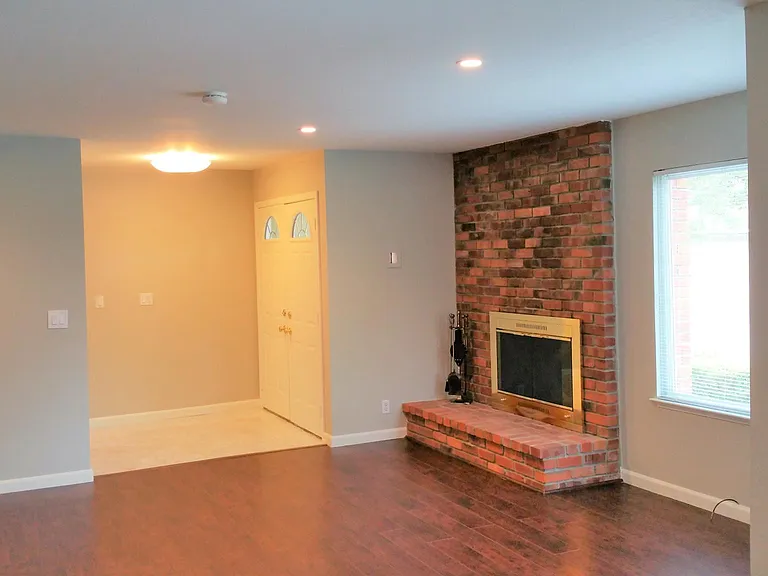 29 Thorndale Pl — Photo 9