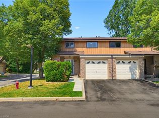 Windsor Gate, Burlington, ON L7L 4K5