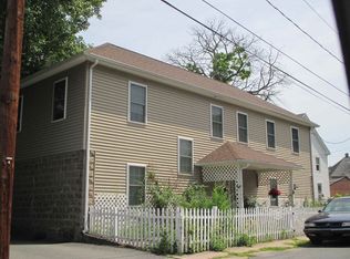5 Orchard St, Easthampton, MA 01027